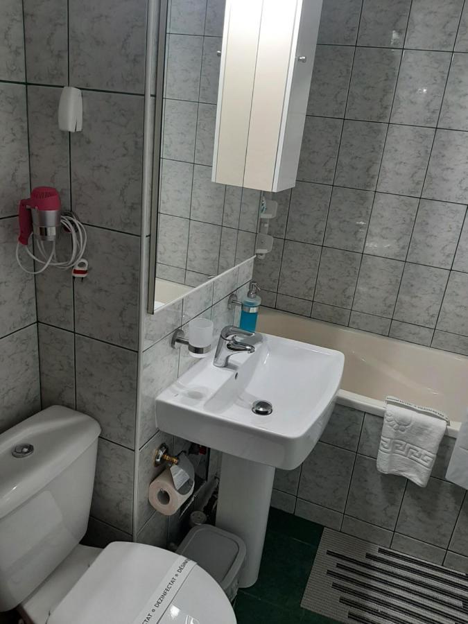 Ultracentral,Parcul Catedralei,Apartament 2 Camere Bacău Zewnętrze zdjęcie